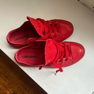Converse size 6 in red women
